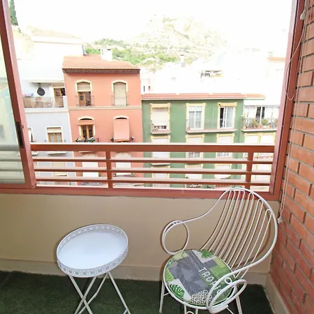 Castle Views. Terrace. Design Style. Ac. Wifi. Refurbished. Supercentric. Апартаменты Аликанте