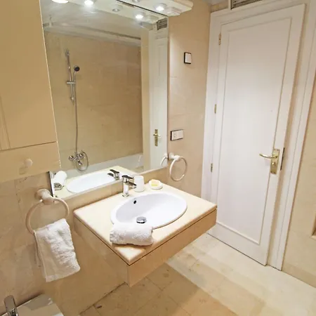 Апартаменты Castle Views. Terrace. Design Style. Ac. Wifi. Refurbished. Supercentric. Аликанте