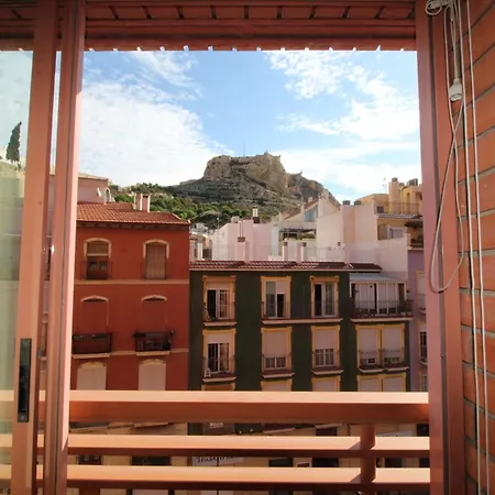 Апартаменты Castle Views. Terrace. Design Style. Ac. Wifi. Refurbished. Supercentric. *