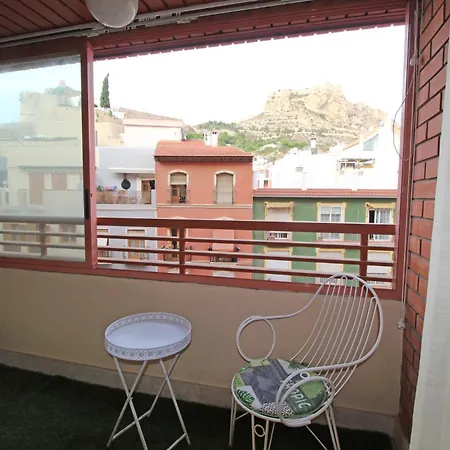 Апартаменты Castle Views. Terrace. Design Style. Ac. Wifi. Refurbished. Supercentric.