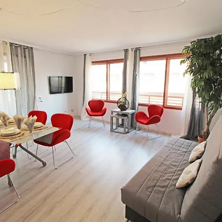 Castle Views. Terrace. Design Style. Ac. Wifi. Refurbished. Supercentric. Аликанте